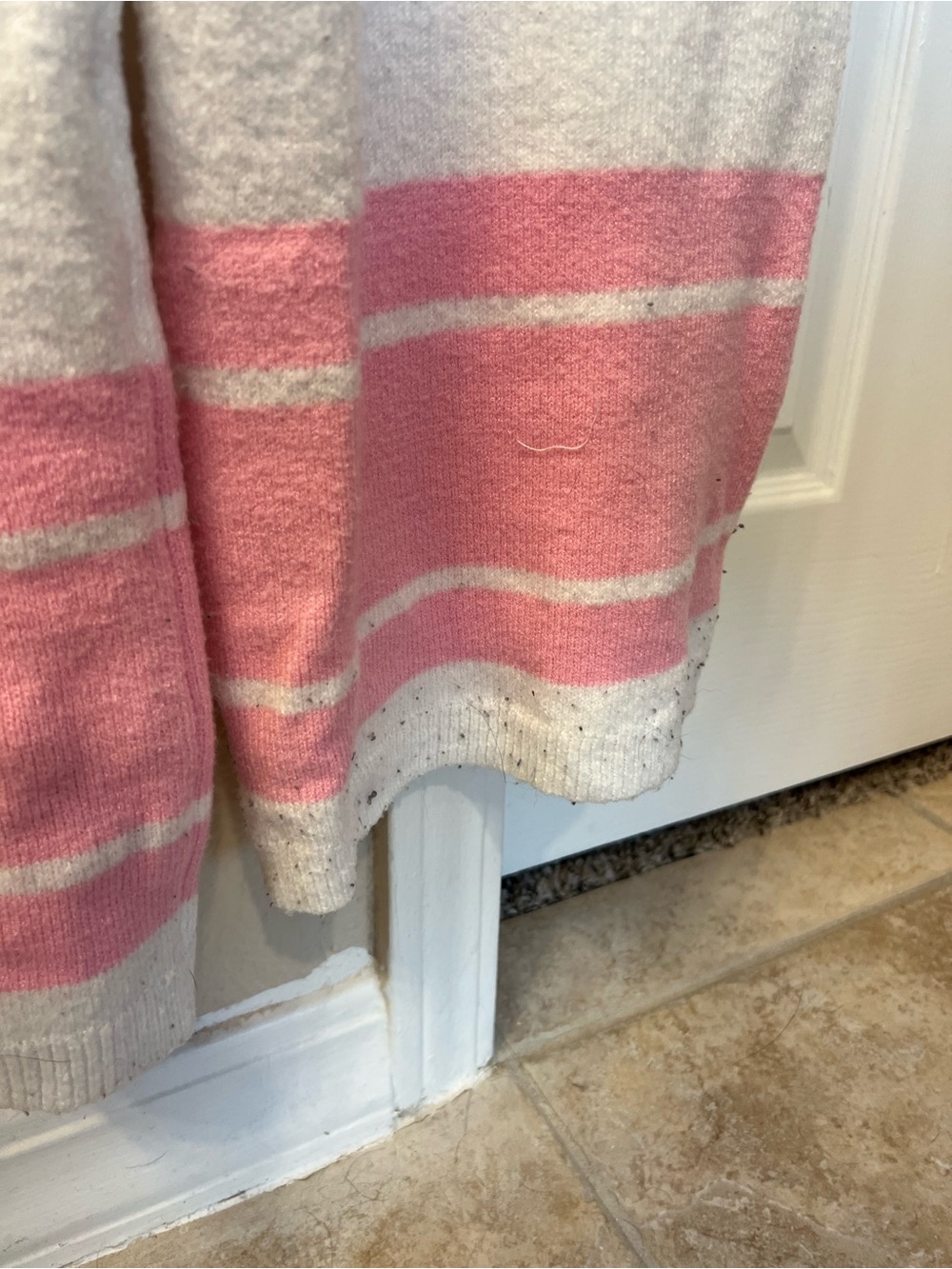 Ski Club Pink & White Women’s knit matching set - Picture 6 of 6